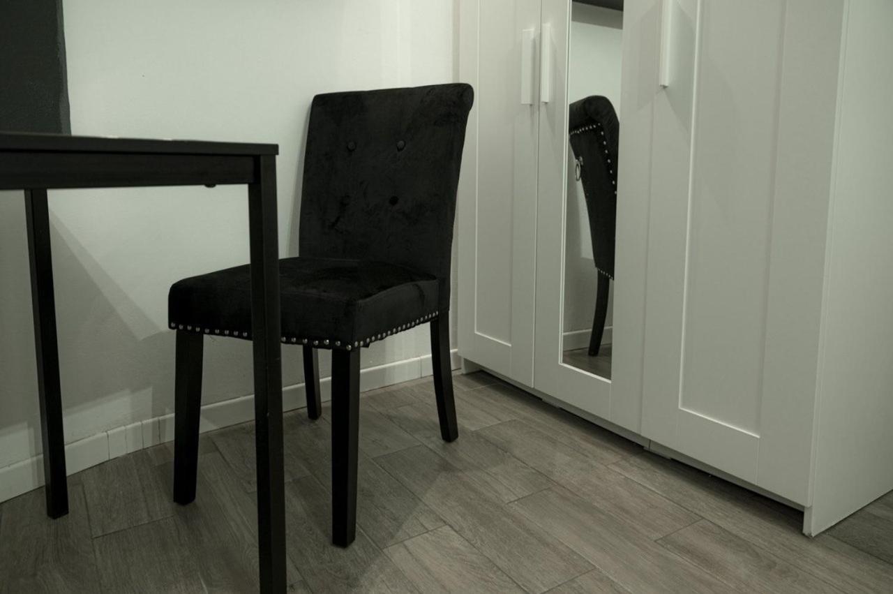 ᗰiki Hoᑌտᗴ Apartment Firenze Bagian luar foto